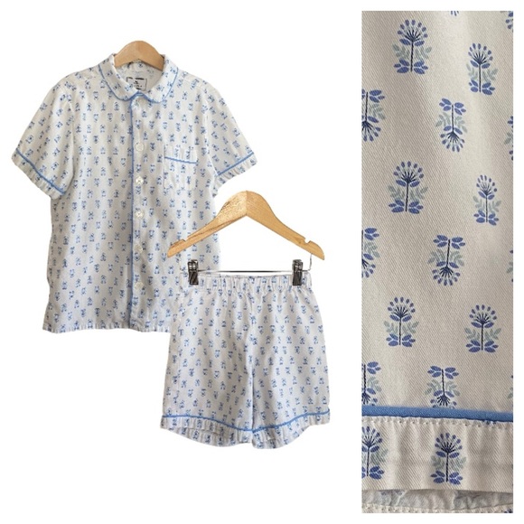 Petite Blume Other - Petite Plume White Blue Floral Print Shorts Pajama Set